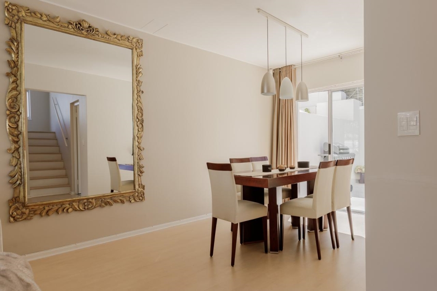 3 Bedroom Property for Sale in Higgovale Western Cape